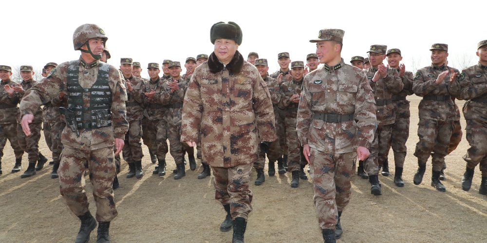 Си Цзиньпин проинспектировал одну из дивизий в Центральной зоне боевого командования НОАК