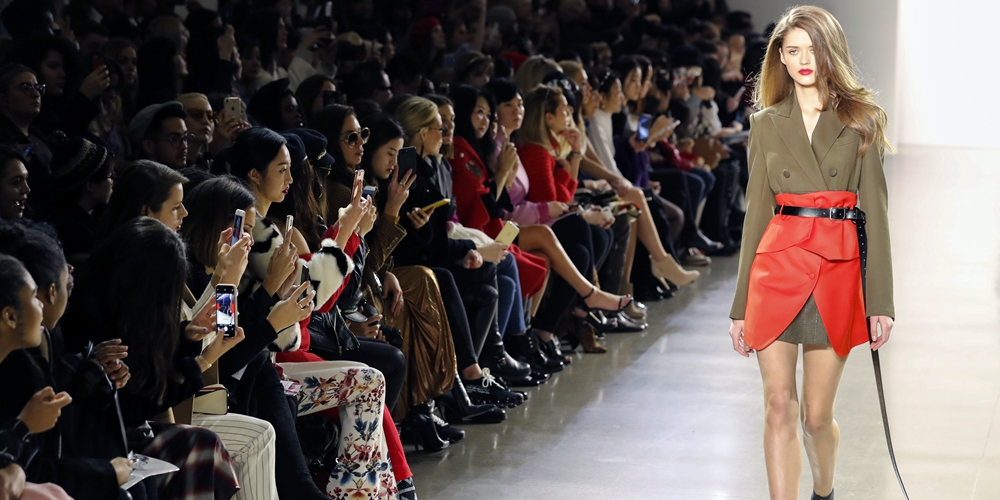 Коллекция от китайского бренда Taoray Wang на Нью-Йоркской неделе моды