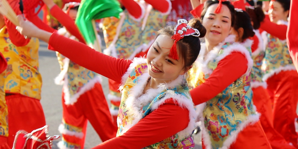 Фольклорные и культурные мероприятия в 7-й день Нового года по лунному календарю