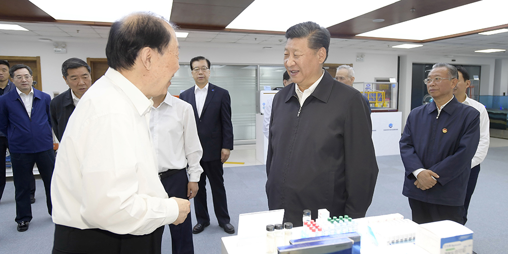 Си Цзиньпин совершил инспекционную поездку в Циндао