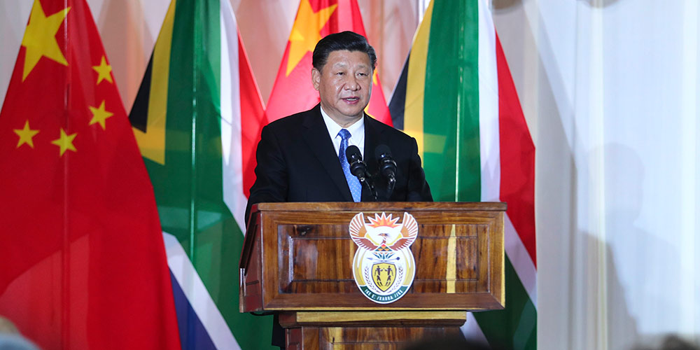 Си Цзиньпин призвал к укреплению связей между Китаем и ЮАР