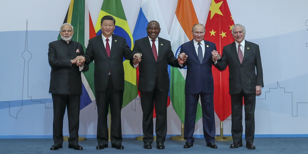 Си Цзиньпин призывает страны БРИКС выстраивать международные отношения нового типа
