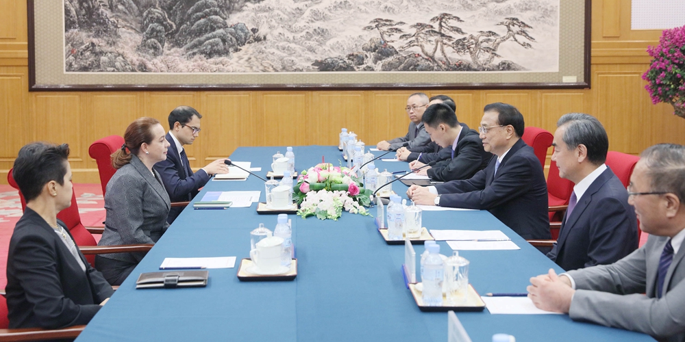 Ли Кэцян встретился с председателем 73-й сессии ГА ООН