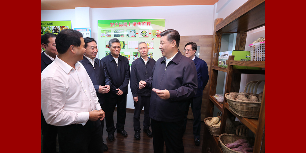 Си Цзиньпин посетил с инспекцией город Цинъюань провинции Гуандун
