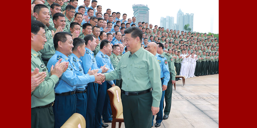 Си Цзиньпин проинспектировал Южную зону боевого командования НОАК
