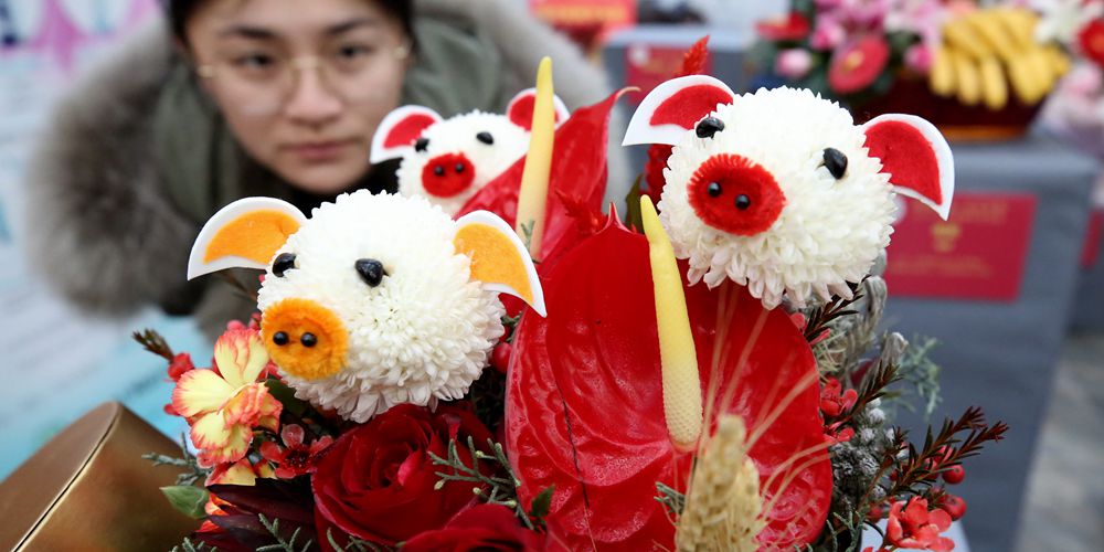 В Пекине открылась предновогодняя выставка цветов
