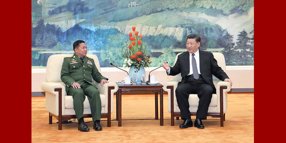 Си Цзиньпин встретился с главнокомандующим армии национальной обороны Мьянмы Мин Аун Хлаингом