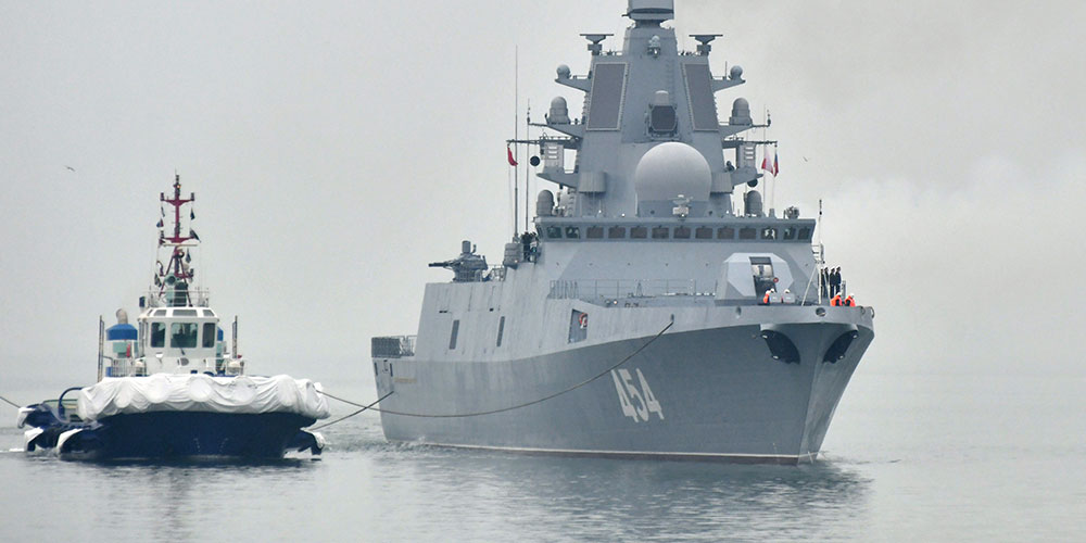 Военные корабли иностранных государств прибывают в Циндао для участия в морском военном параде