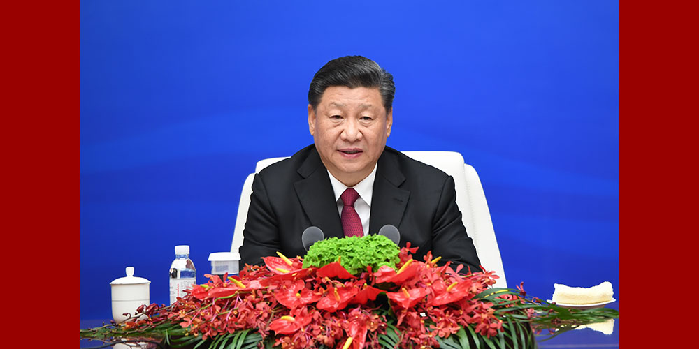 Си Цзиньпин встретился с главами зарубежных делегаций, прибывших в Китай для участия в мероприятиях по случаю 70-летия образования ВМС НОАК