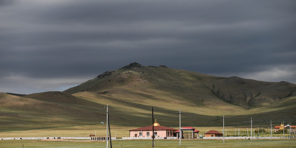 Летние пейзажи степей Монголии