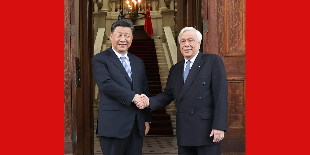Си Цзиньпин провел переговоры с президентом Греции П. Павлопулосом