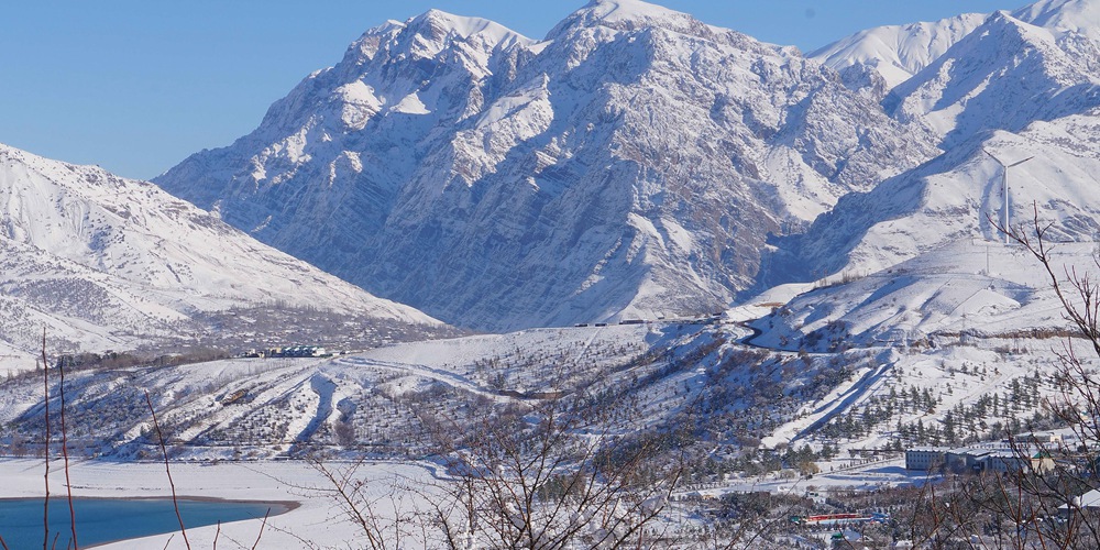 Зимний день в горах под Ташкентом