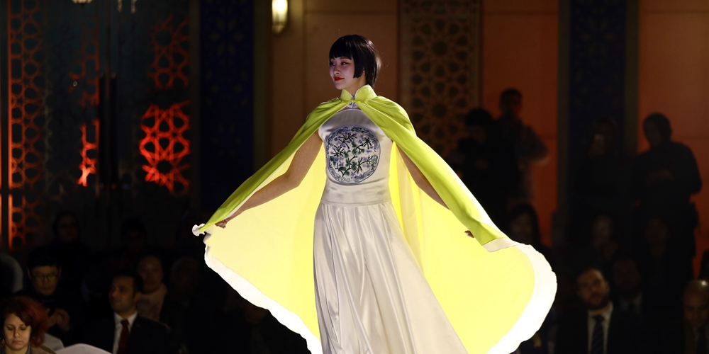 Шоу китайской моды "Образы Шелкового пути" в Египте