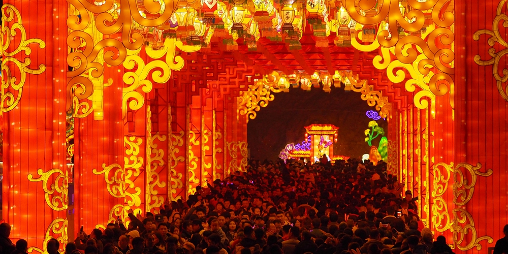 26-й международный фестиваль фонарей открылся на юго-западе Китая
