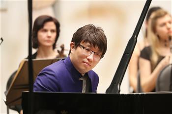 Молодой китайский пианист Юань Цзе дал концерт в Минске