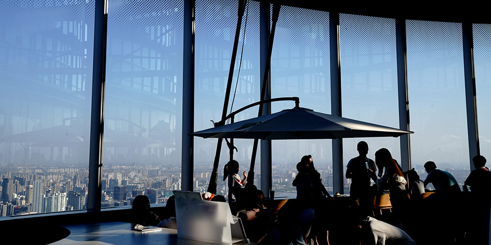 Запах книг на заоблачной высоте