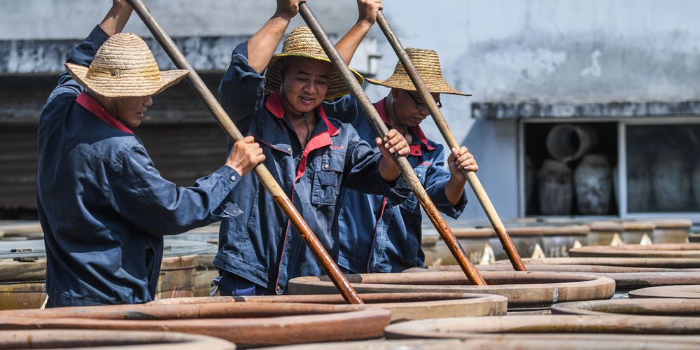 Изготовление соевого соуса по традиционной столетней технологии