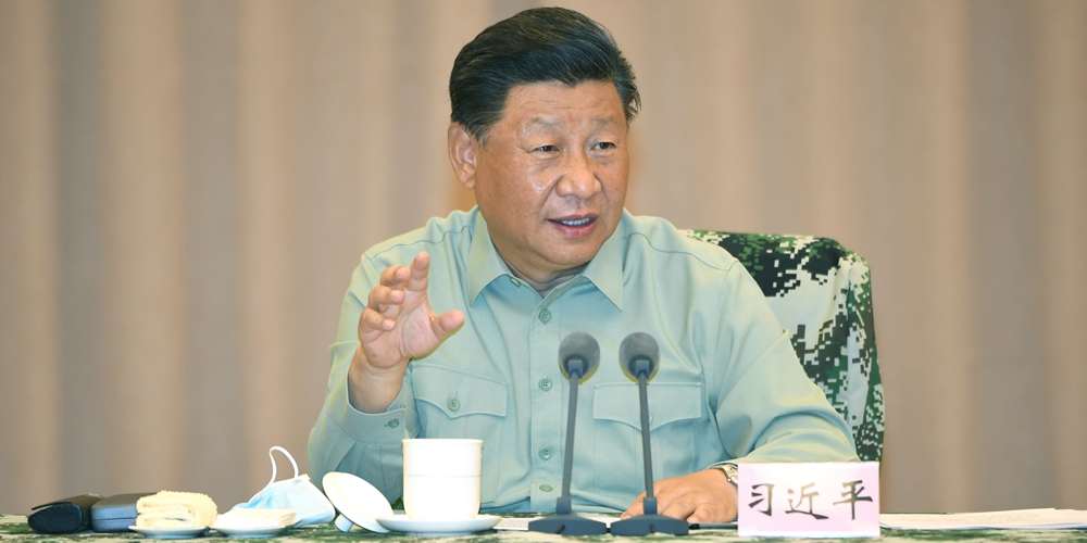 Си Цзиньпин дал указание военным должным образом выполнить последующие задачи по борьбе с наводнениями