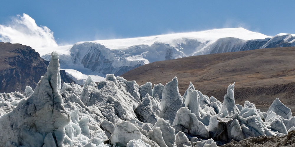 Величественный ледник Ганбу в Тибетском АР
