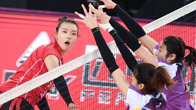 Волейбол -- Чемпионат Китая среди женщин 2020-2021, финал: "Цзянсу Чжунтянь Ганте" в первом матче победил "Тяньцзинь Бохай Иньхан"