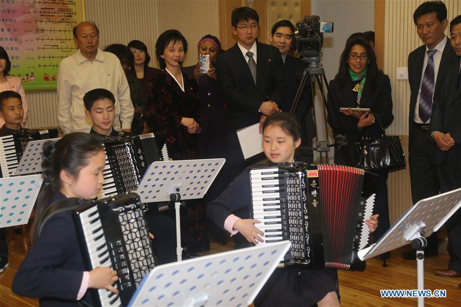 （国际）（5）驻朝使团和国际机构参观万景台学生少年宫