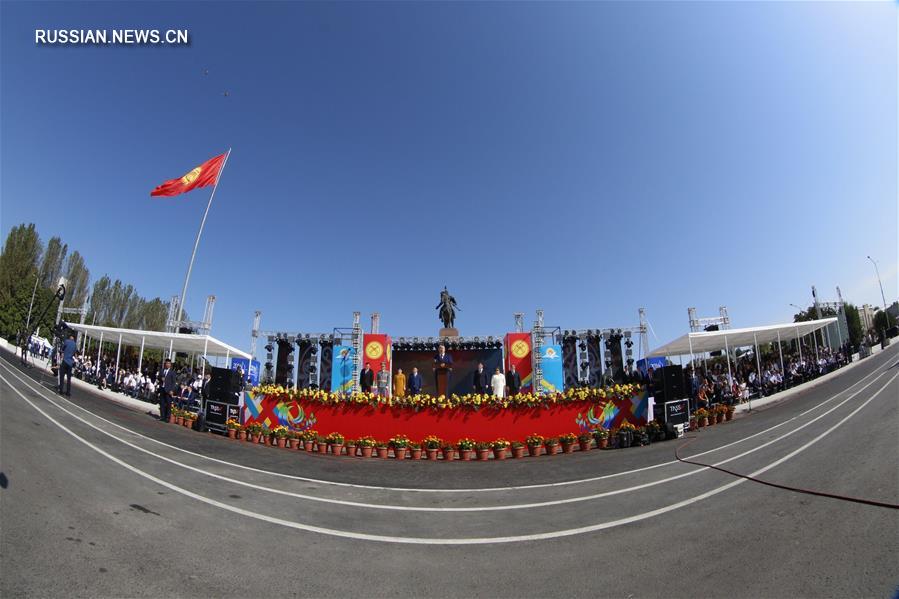 В Бишкеке отметили 25-летие независимости Кыргызстана