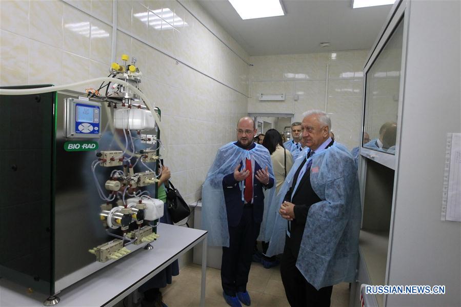 Белорусские ученые готовы производить человеческий лактоферрин из молока трансгенных коз