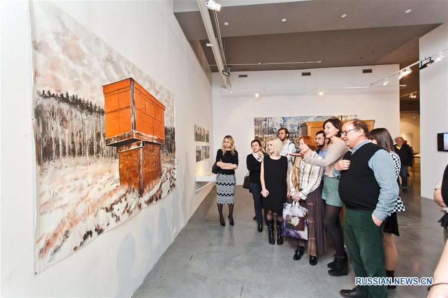 Во Владивостоке открылась выставка "Пустырь и пустошь"