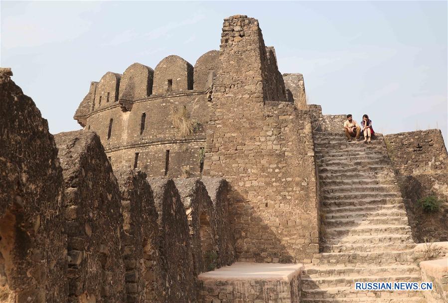 Форт Рохтас -- неприступная крепость на северо-востоке Пакистана