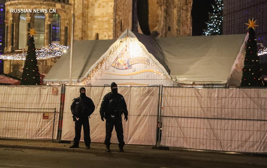 В совершении теракта на рождественской ярмарке в Берлине подозревается тунисец