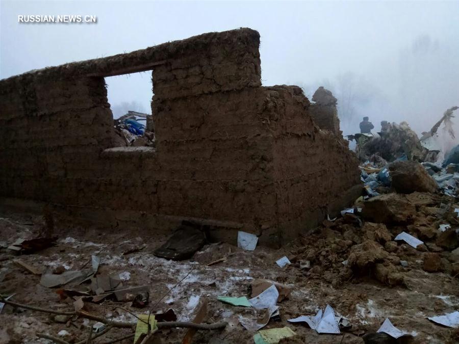 В результате авиакатастрофы в Кыргызстане погибли 32 человека