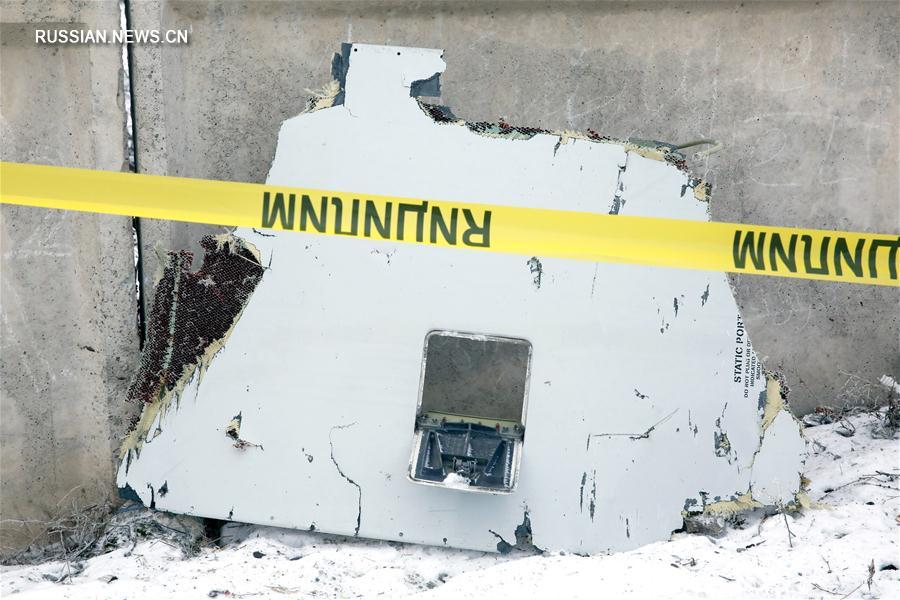 Обнаружен первый "черный ящик" упавшего вблизи Бишкека "Боинга-747-400"