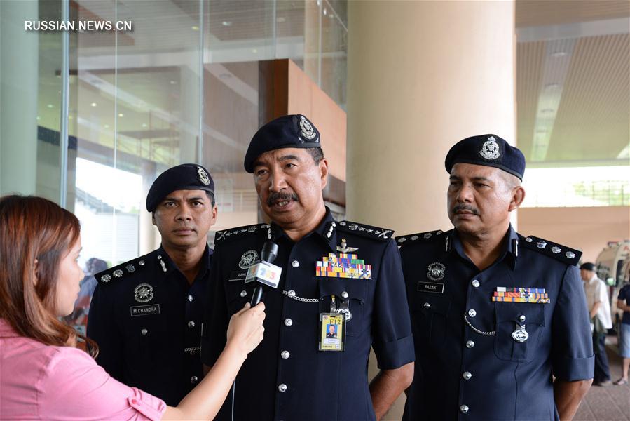 Малайзия пообещала усилить поиск пропавших при крушении туристического судна