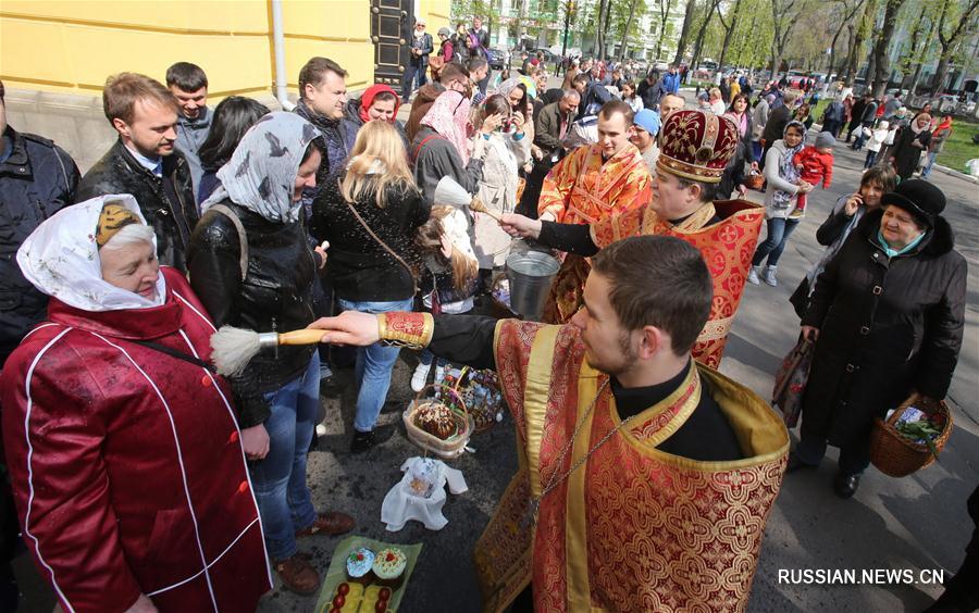 Христиане Украины отмечают Пасху