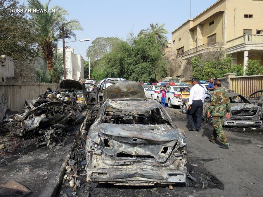 Пять человек погибли в результате взрыва автомобиля в Багдаде 