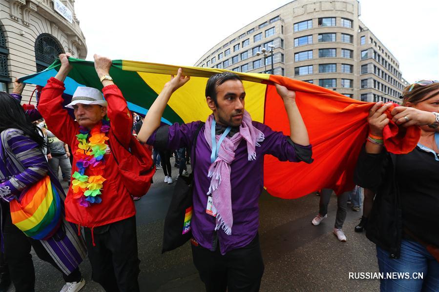 Гей-парад в Брюсселе