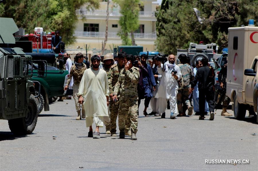 Число погибших и пострадавших в результате взрыва на юге Афганистана достигло 65  человек 