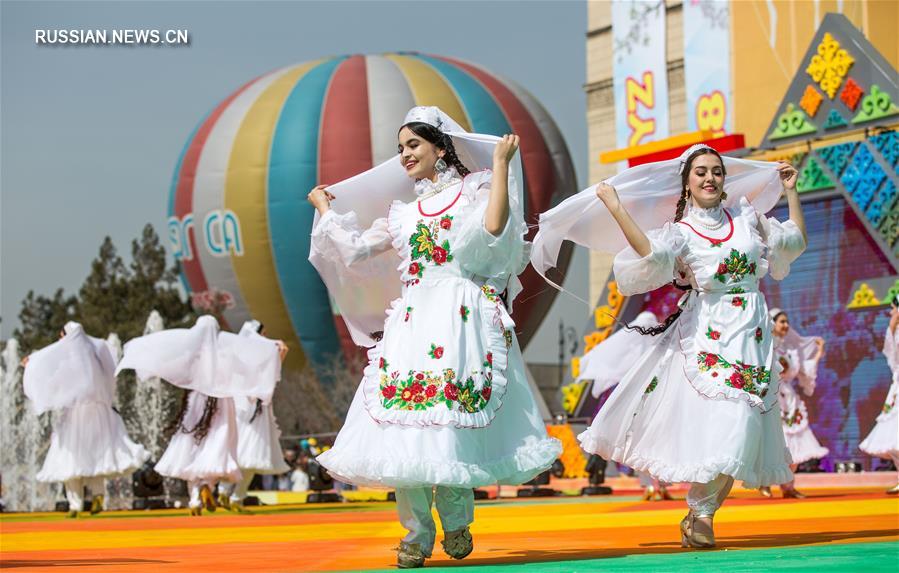 Алматинцы празднуют Наурыз