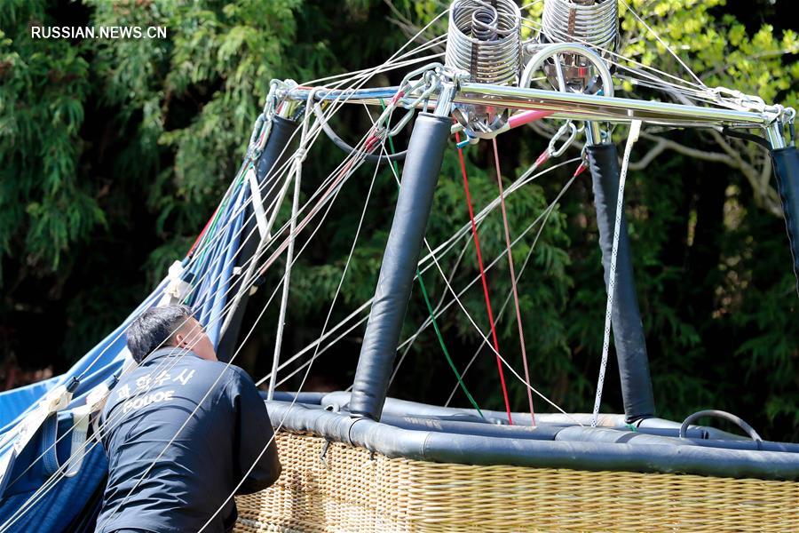 Один человек погиб и 12 пострадали при падении воздушного шара в Республике Корея