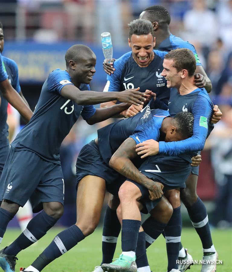 Футбол -- ЧМ-2018, финал: сборная Франции выиграла Кубок мира