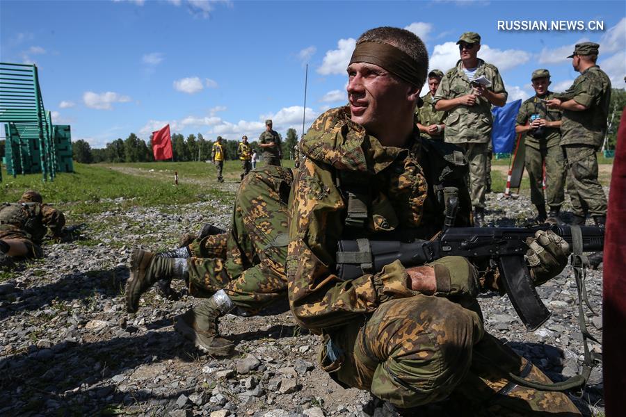В Новосибирске проходит конкурс "Отличники войсковой разведки" АрМИ-2018