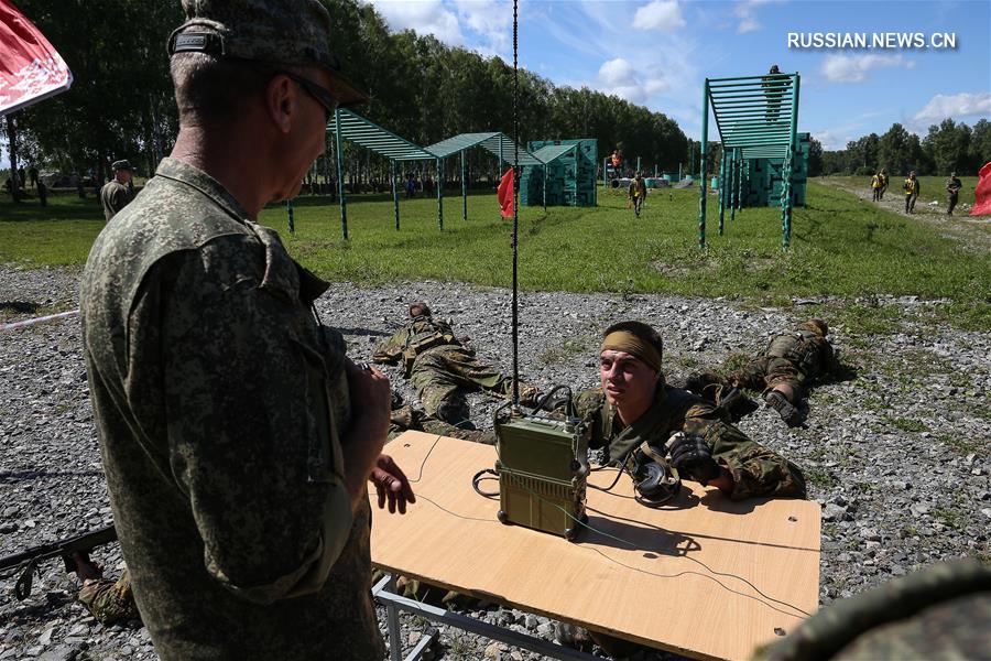 В Новосибирске проходит конкурс "Отличники войсковой разведки" АрМИ-2018
