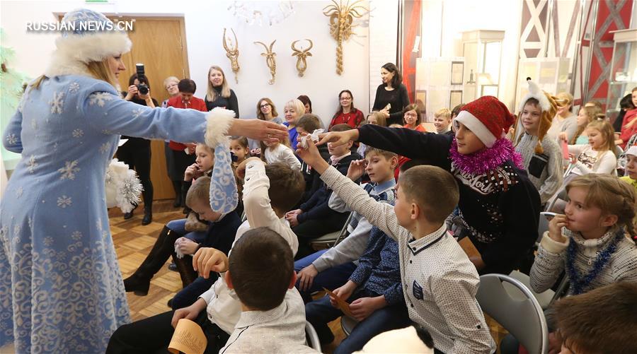 В Беларуси началась благотворительная акция "Наши сердца -- детям"