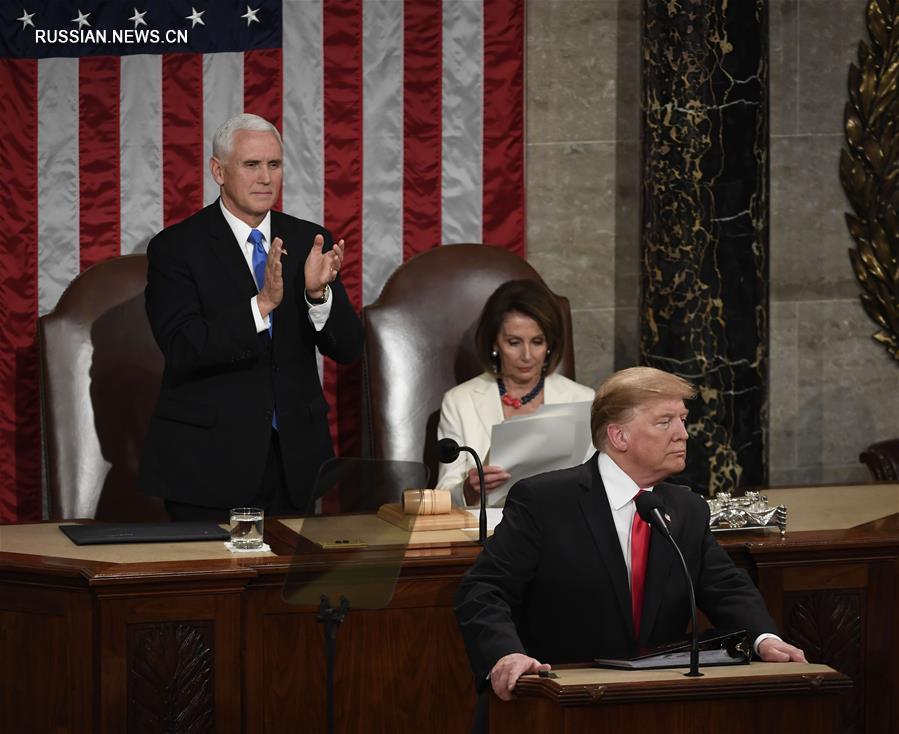 Президент США Дональд Трамп выступил с ежегодным посланием "О положении страны"