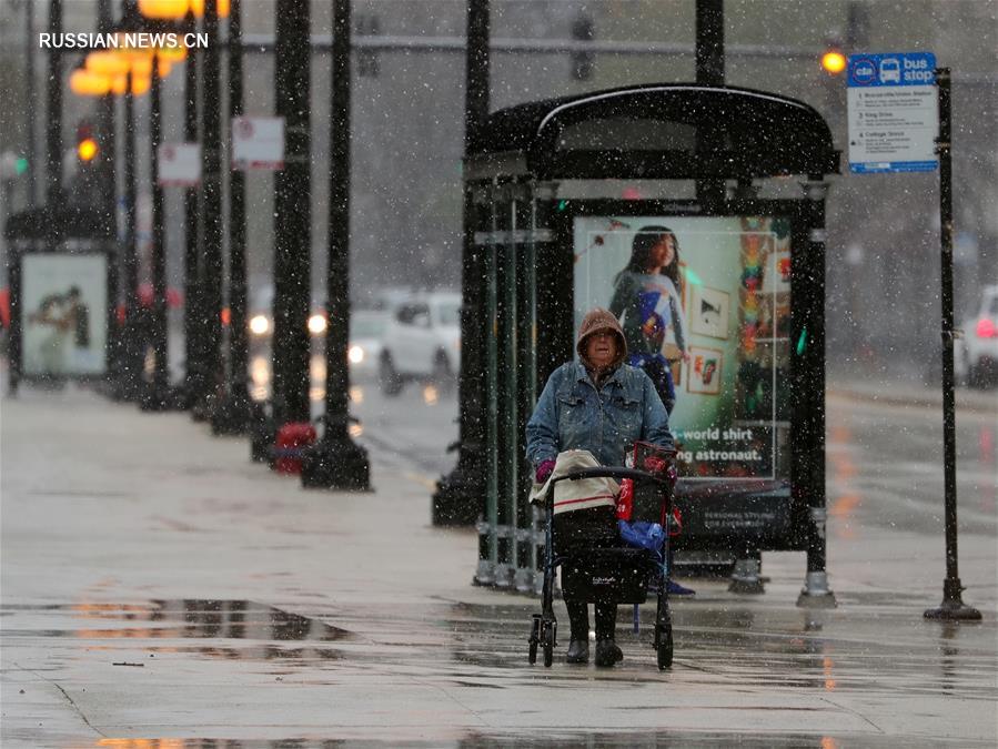 Апрельский снегопад в Чикаго