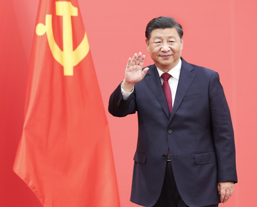 Очерк: Си Цзиньпин - человек, который ведет Китай в новом походе-20-й  Всекитайский съезд КПК