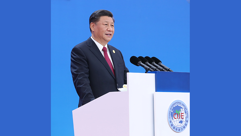 Си Цзиньпин присутствует на 2-м Китайском международном импортном ЭКСПО