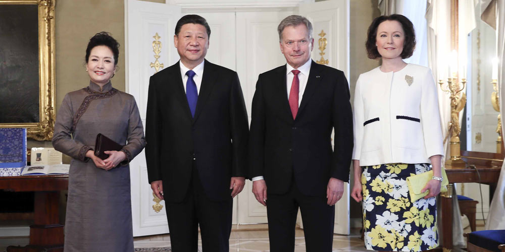 Си Цзиньпин и С. Нийнисте объявили об установлении китайско-финских отношений сотрудничества 
и партнерства нового типа, ориентированных на будущее