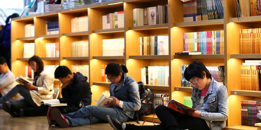 Праздничные каникулы в книжных магазинах Китая
